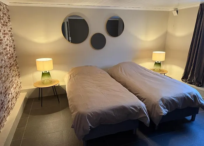 Egen Inngang, Privat Hybel I Sentrum Med Gratis Parkering Apartment Porsgrunn